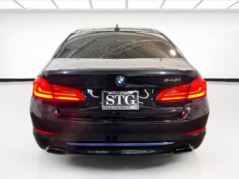 Used 2018 BMW 540i image 5