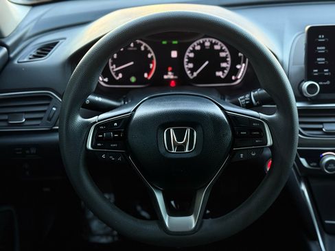 Used 2020 Honda Accord LX image 18