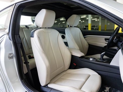 Used 2018 BMW 430i Coupe image 24