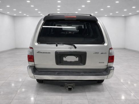 Used 2000 Toyota 4Runner SR5 image 4