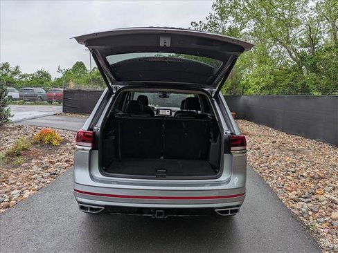 Used 2025 Volkswagen Atlas SEL Premium R-Line AWD/4WD image 22