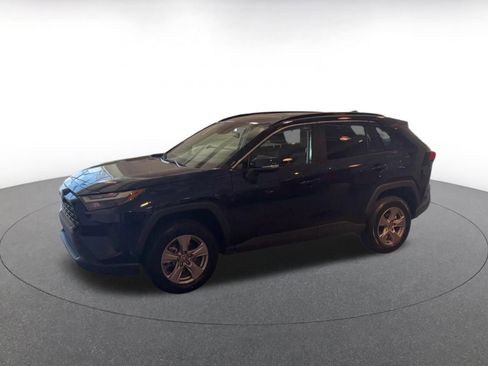 Used 2025 Toyota RAV4 XLE image 8