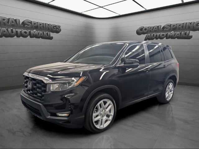 Used 2025 Honda Passport EX-L image 3