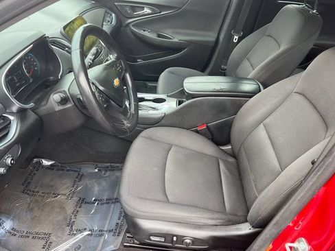 Used 2016 Chevrolet Malibu LT FWD image 11