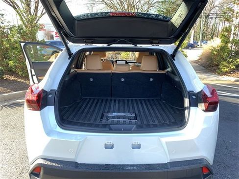 Used 2025 Lexus UX 300h 300h image 34