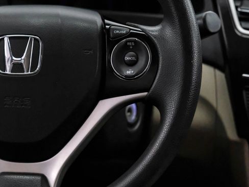 Used 2013 Honda Civic LX image 17