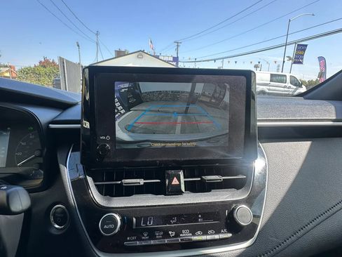 Used 2025 Toyota Corolla SE FWD image 26