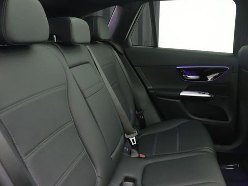 New 2026 Mercedes-Benz GLC 300 4MATIC image 10