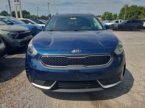 Used 2019 Kia Niro LX FWD image 3
