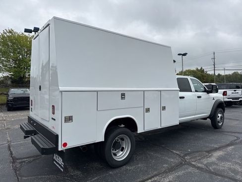 New 2024 RAM 5500 Tradesman w/ Max Tow Package image 5