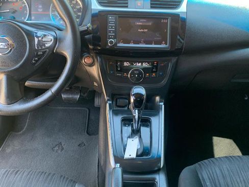 Used 2019 Nissan Sentra SV FWD image 9