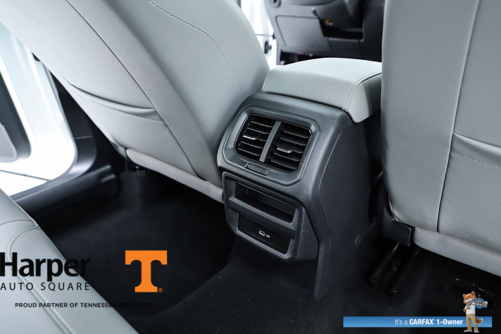 Used 2023 Volkswagen Taos SE w/ Panoramic Sunroof Package AWD/4WD image 38