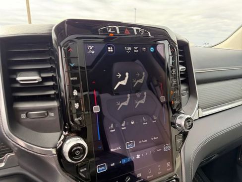 Used 2022 RAM 1500 Limited image 8
