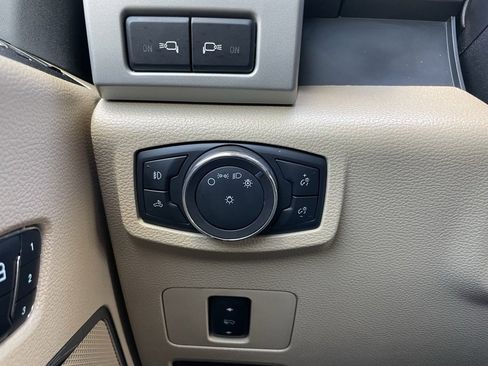 Used 2018 Ford F350 Lariat w/ Lariat Value Package image 45