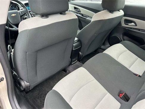Used 2012 Chevrolet Cruze LS w/ Connectivity Package image 17