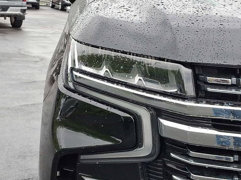 Used 2021 Chevrolet Tahoe Premier AWD/4WD image 9