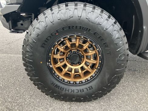 Used 2020 Ford F150 Raptor w/ Equipment Group 801A Mid AWD/4WD image 29
