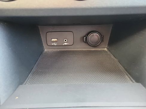 Used 2021 Subaru Crosstrek 2.0i image 16