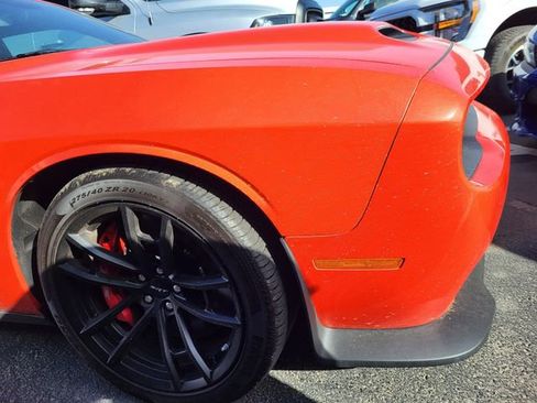 Used 2023 Dodge Challenger SRT Hellcat w/ Driver Convenience Group RWD image 5