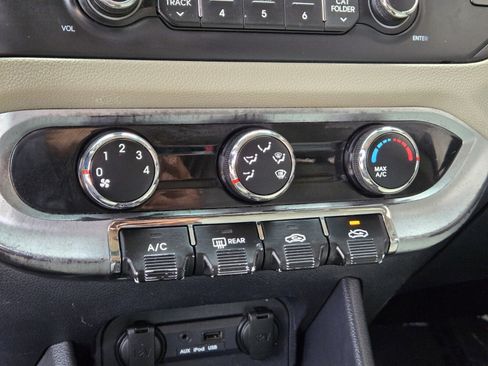 Used 2013 Kia Rio LX image 19