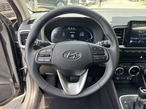 New 2026 Hyundai Venue SEL FWD image 23