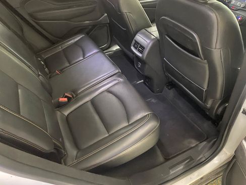 Used 2019 GMC Terrain SLT AWD/4WD image 22