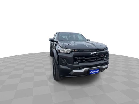 New 2026 Chevrolet Colorado Trail Boss AWD/4WD image 2