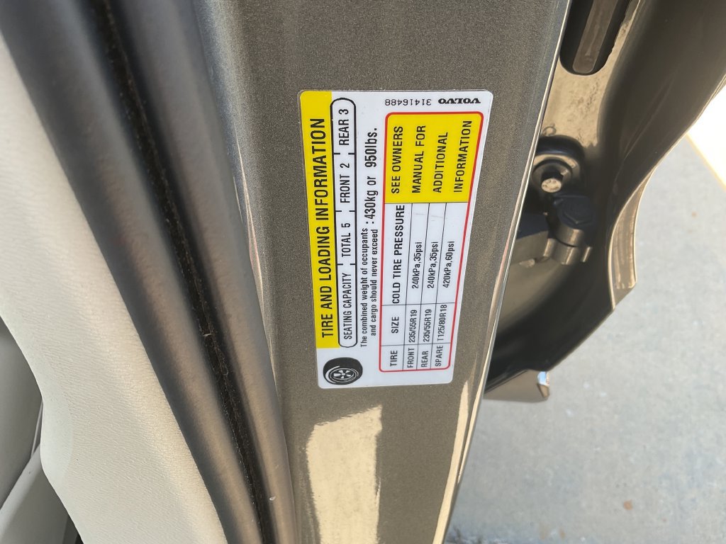 Used 2021 Volvo XC60 T5 Inscription FWD image 34