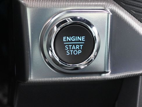 Used 2025 Ford F150 Lariat w/ Equipment Group 502A High AWD/4WD image 20