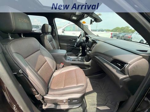 Used 2023 Chevrolet Traverse High Country w/ LPO, Cargo Package AWD/4WD image 6