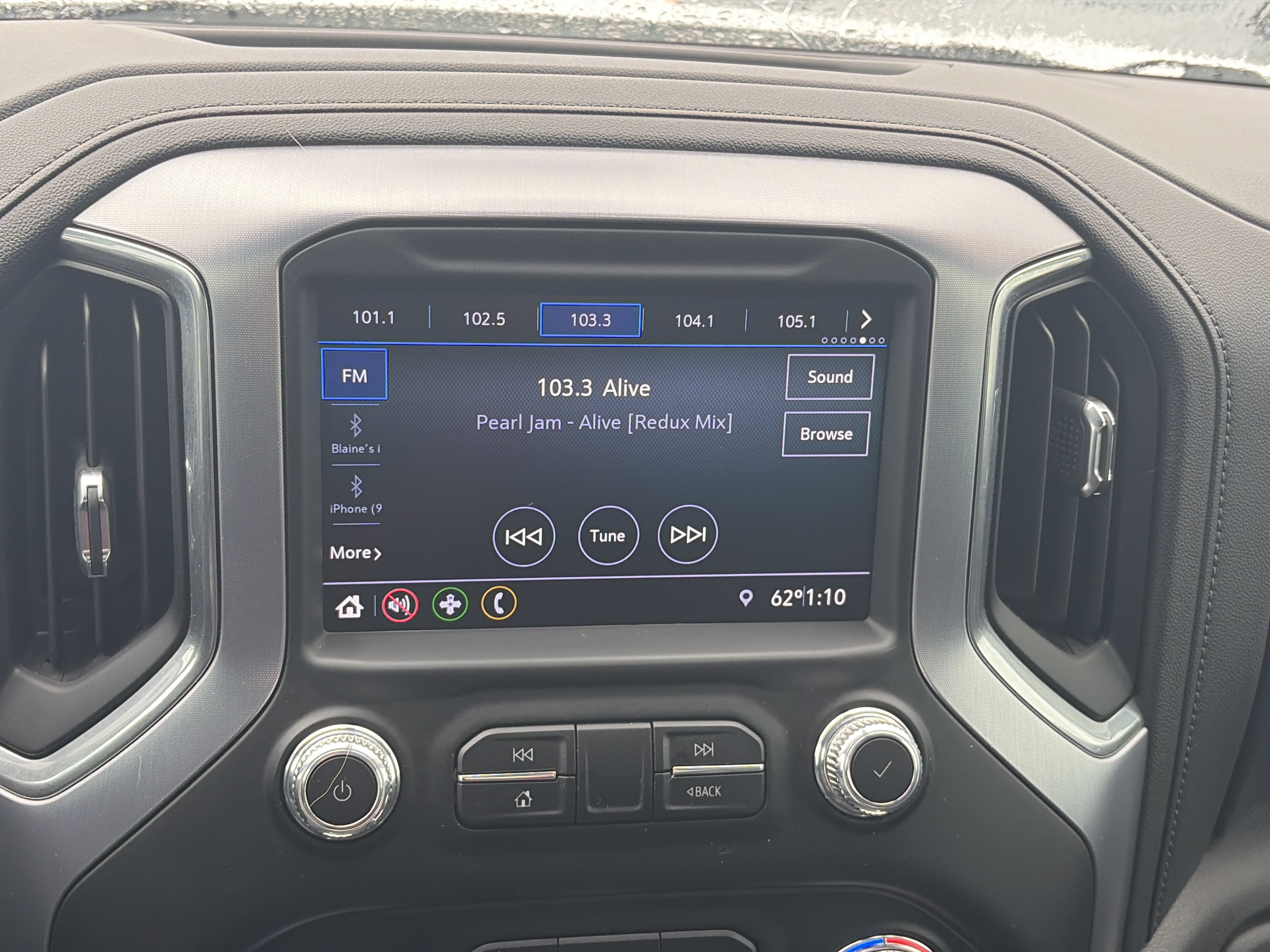 Used 2020 GMC Sierra 1500 Elevation w/ Elevation Value Package AWD/4WD image 5