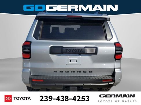 New 2026 Toyota 4Runner TRD Off-Road Premium AWD/4WD image 9
