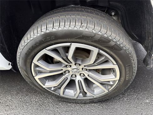 Used 2025 RAM 1500 Tungsten w/ Towing Technology Group AWD/4WD image 12