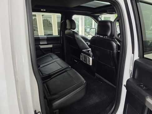 Used 2015 Ford F150 Lariat AWD/4WD image 16