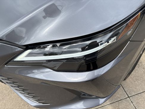 Used 2023 Lexus RX 350 Premium w/ Accessory Package image 6