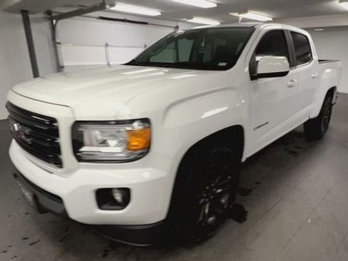 Certified 2020 GMC Canyon SLE w/ Driver Alert Package image 4