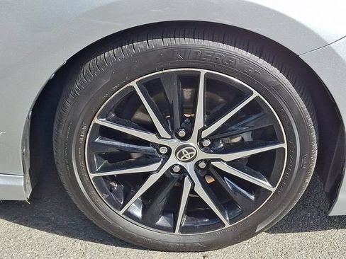 Used 2022 Toyota Camry SE AWD/4WD image 8