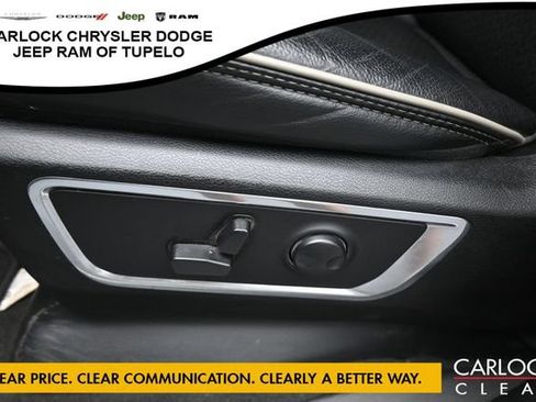 Used 2024 RAM 1500 Laramie AWD/4WD image 14