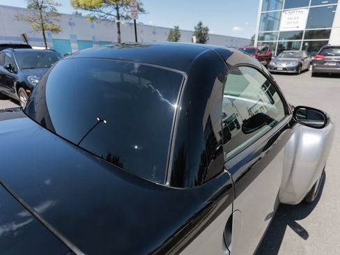 Used 2005 Chevrolet SSR w/ Preferred Equipment Group RWD image 21