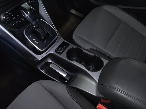 Used 2016 Ford C-MAX SE image 26