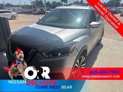 Used 2019 Nissan Kicks SV w/ Exterior Package