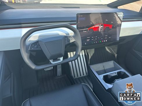 Used 2024 Tesla Cybertruck AWD Crew Cab image 22