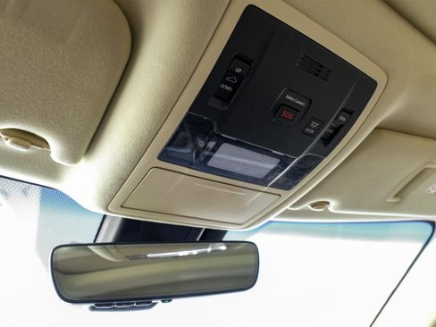 Used 2017 Lexus RX 450h AWD w/ Accessory Package image 27