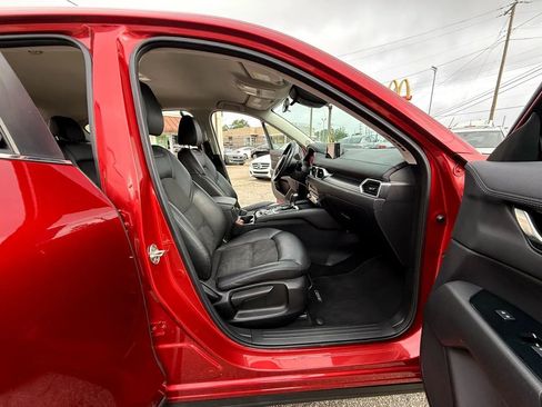 Used 2019 MAZDA CX-5 Touring image 41