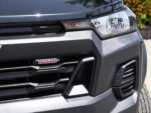 Used 2024 Chevrolet Colorado Trail Boss w/ LPO, Skid Plate Package AWD/4WD image 46