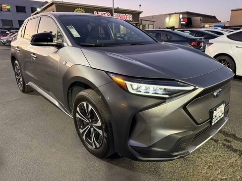 Used 2023 Subaru Solterra AWD image 3