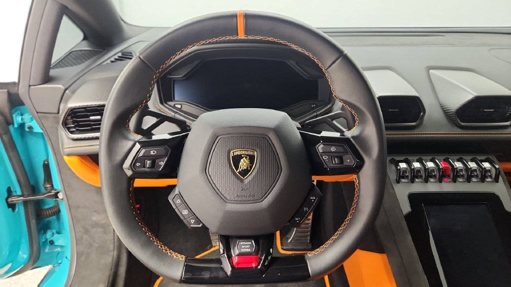 Used 2023 Lamborghini Huracan Tecnica RWD image 39