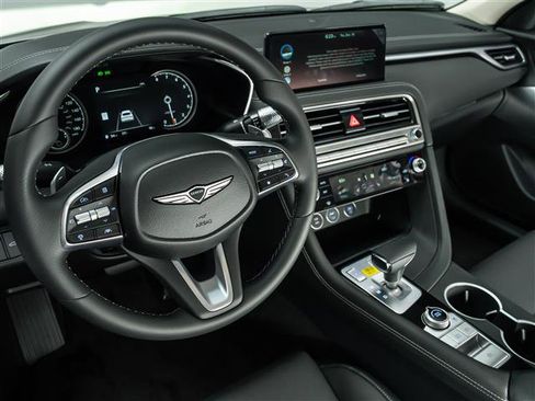 New 2026 Genesis G70 2.5T image 15