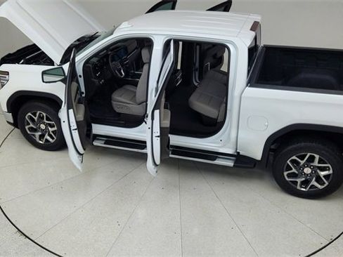 Used 2024 GMC Sierra 1500 SLT w/ SLT Premium Plus Package image 84