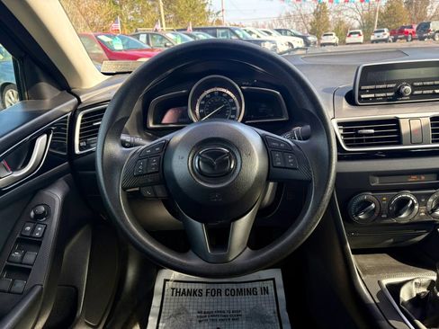 Used 2014 MAZDA MAZDA3 i Sport image 27